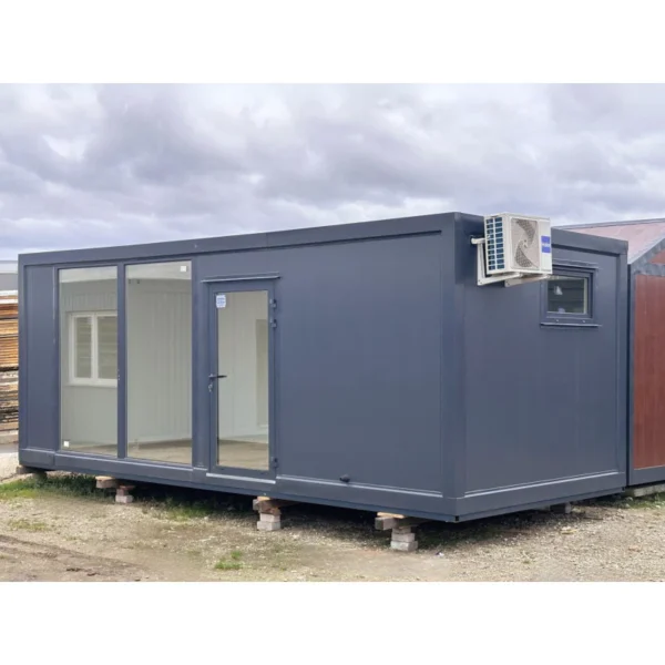 Contenedor de oficina 7x3m grandes vitrinas